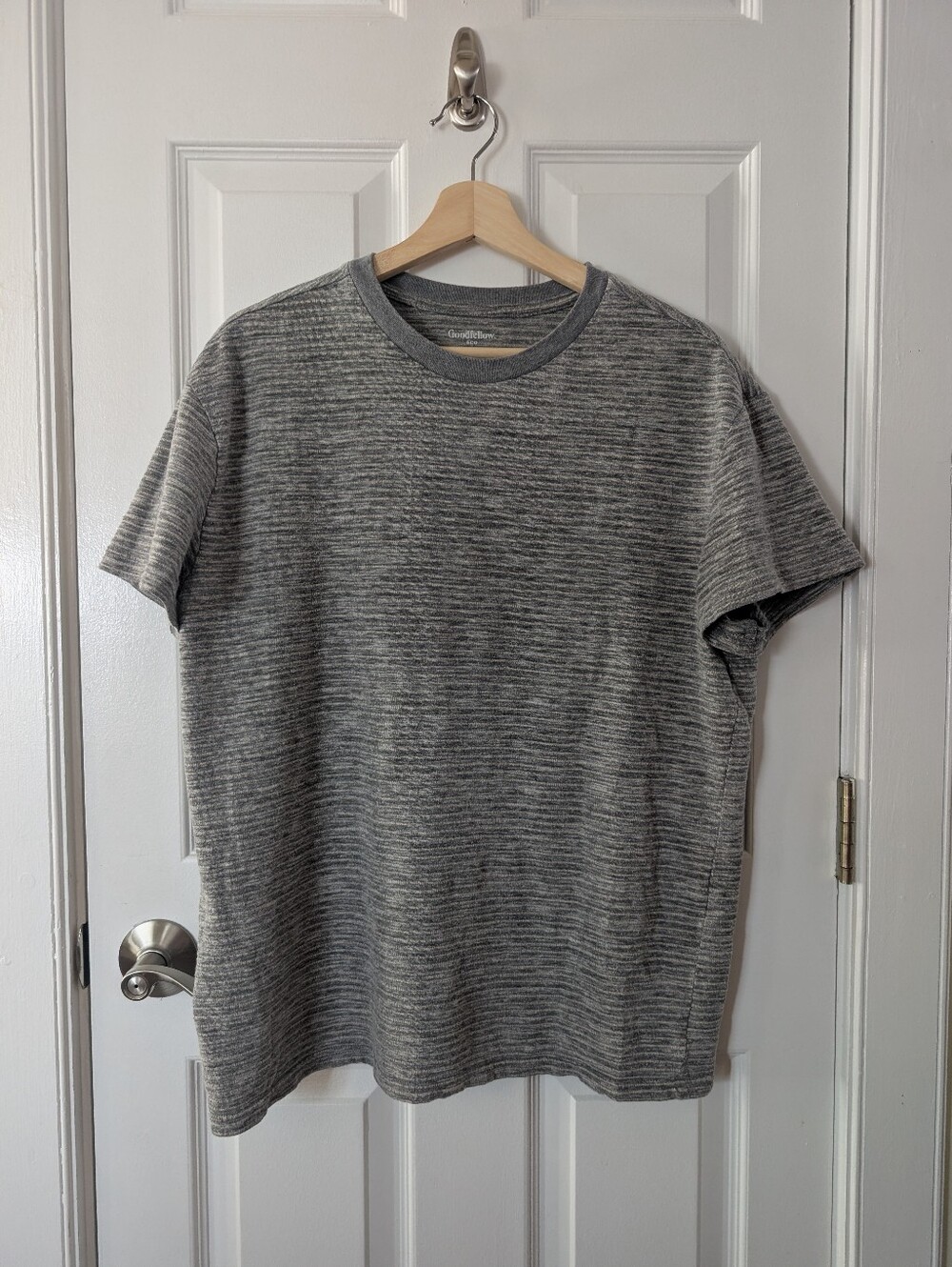 Goodfellow & Co Gray Heathered Short Sleeve Crew Tee